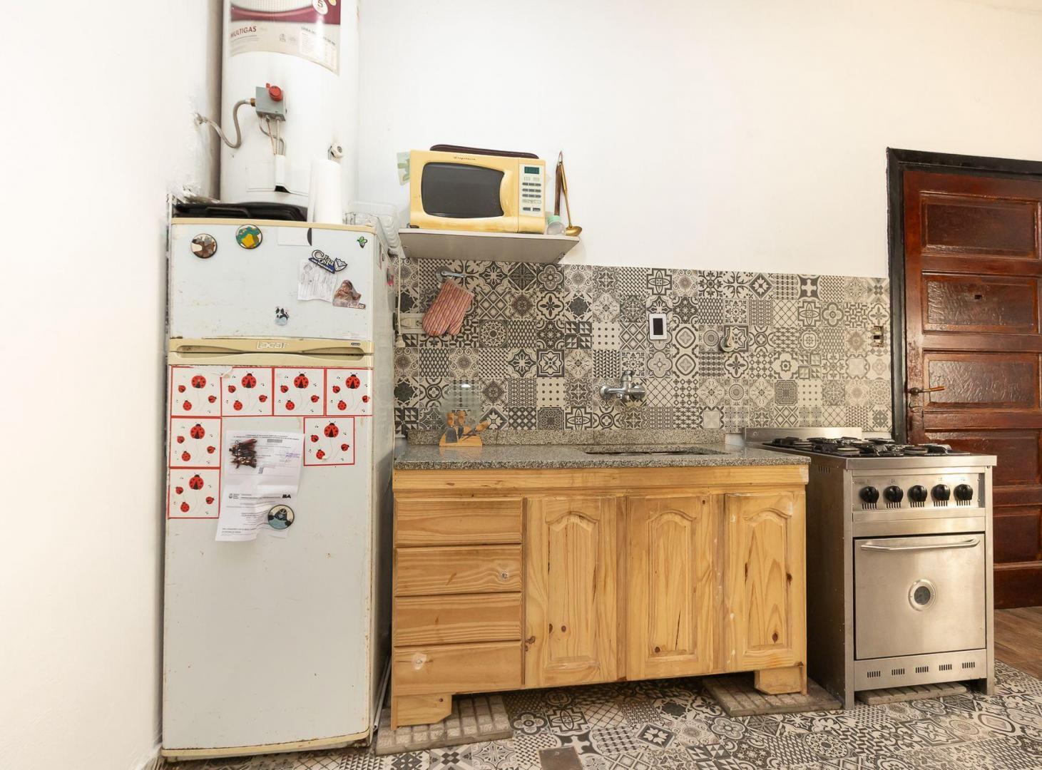 Foto de VENTA CASA MULTIFAMILIAR 7 AMBIENTES VILLA LUGANO, imagen 5