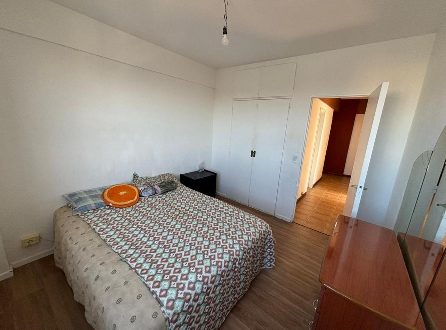 Foto de VENTA DEPARTAMENTO 4 AMBIENTES C/ COCHERA PATERNAL, imagen 3