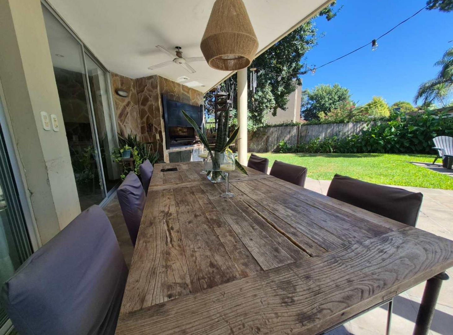 Foto de Casa 10 Ambientes VENTA Escobar Aranzazu Piscina, imagen 4