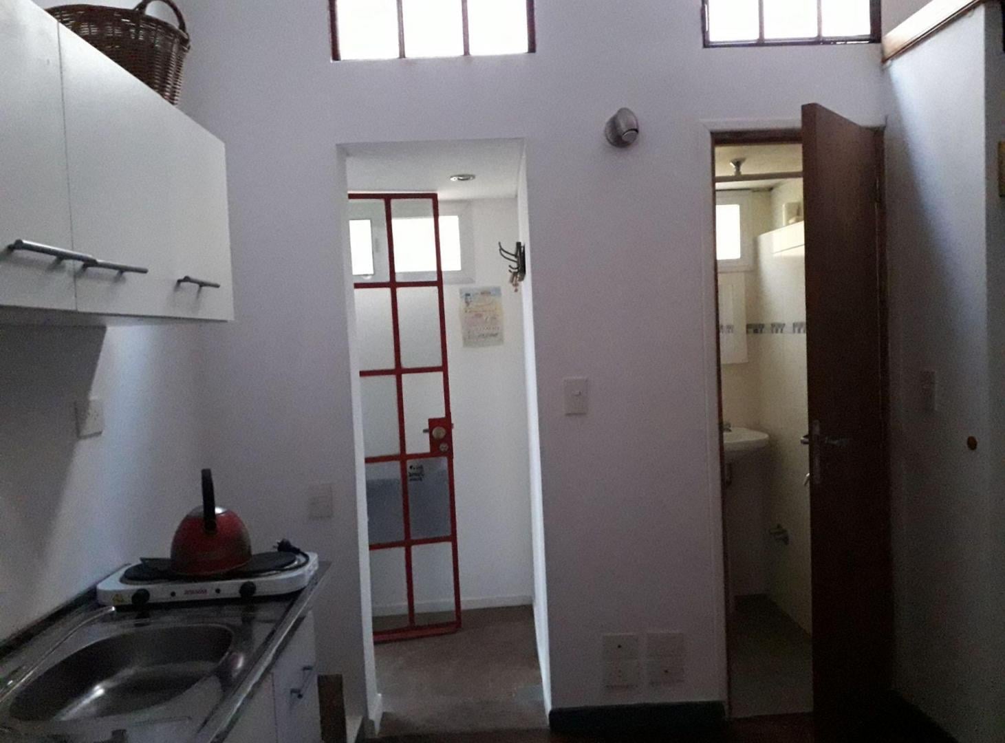 Foto de PH Alquiler Monoambiente OLIVOS-consultorio-taller, imagen 4