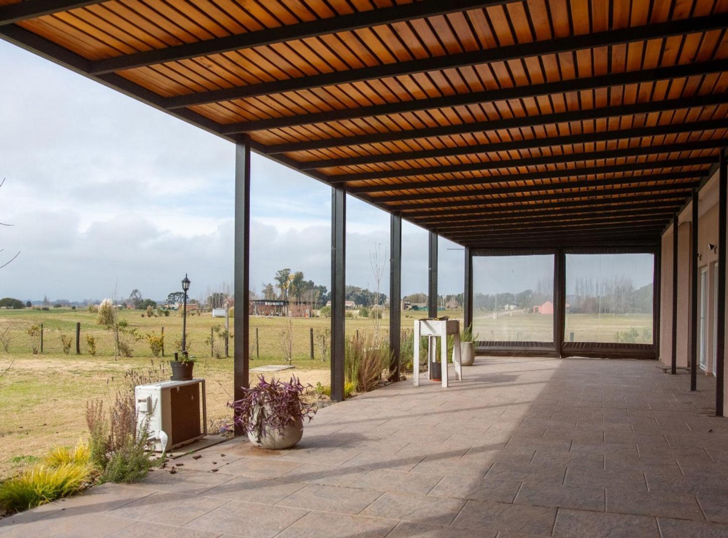 Foto de CASA EN VENTA 4 AMBIENTES EL ESPINILLO CARLOS KEEN, imagen 3