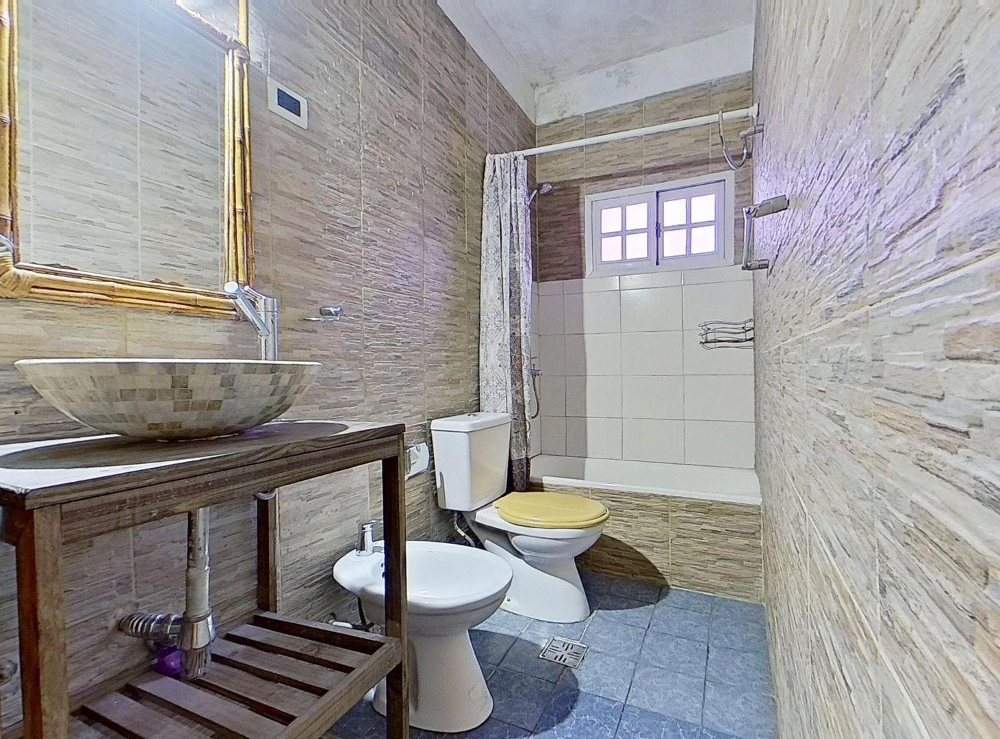 Foto de PH EN VENTA 3 AMBIENTES + DEPENDENCIA EN POMPEYA, imagen 5
