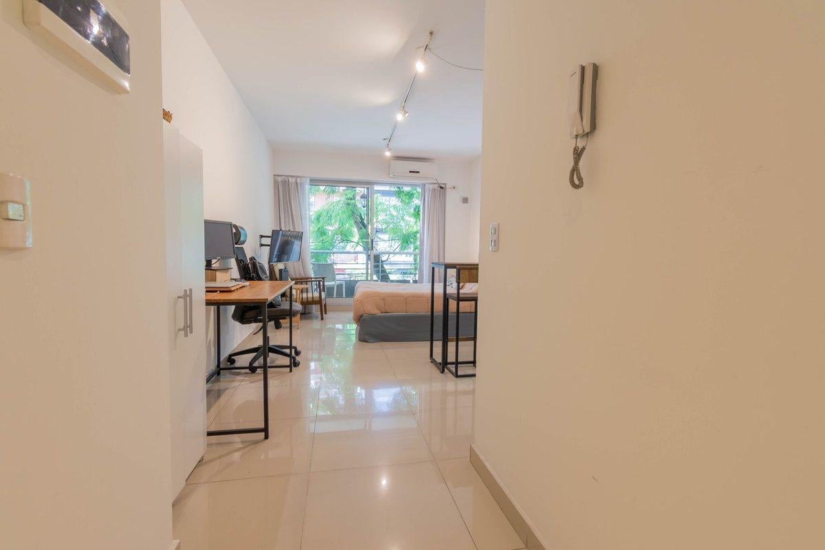 Foto de DEPARTAMENTO VENTA LAS CAÑITAS MONOAMBIENTE BALCON, imagen 2