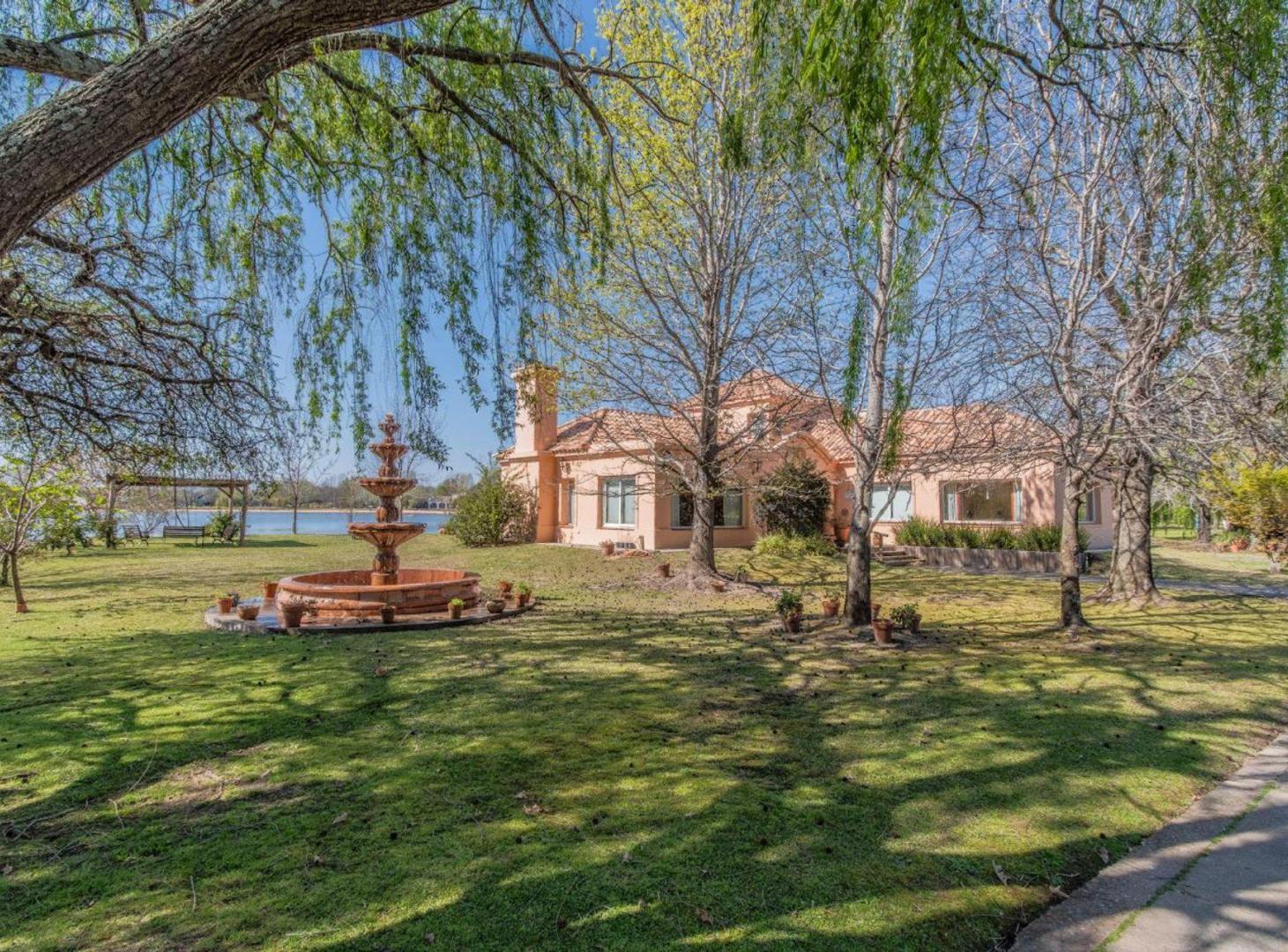 Foto de Casa 5 ambientes en venta en Isla del Este, Delta, imagen 4