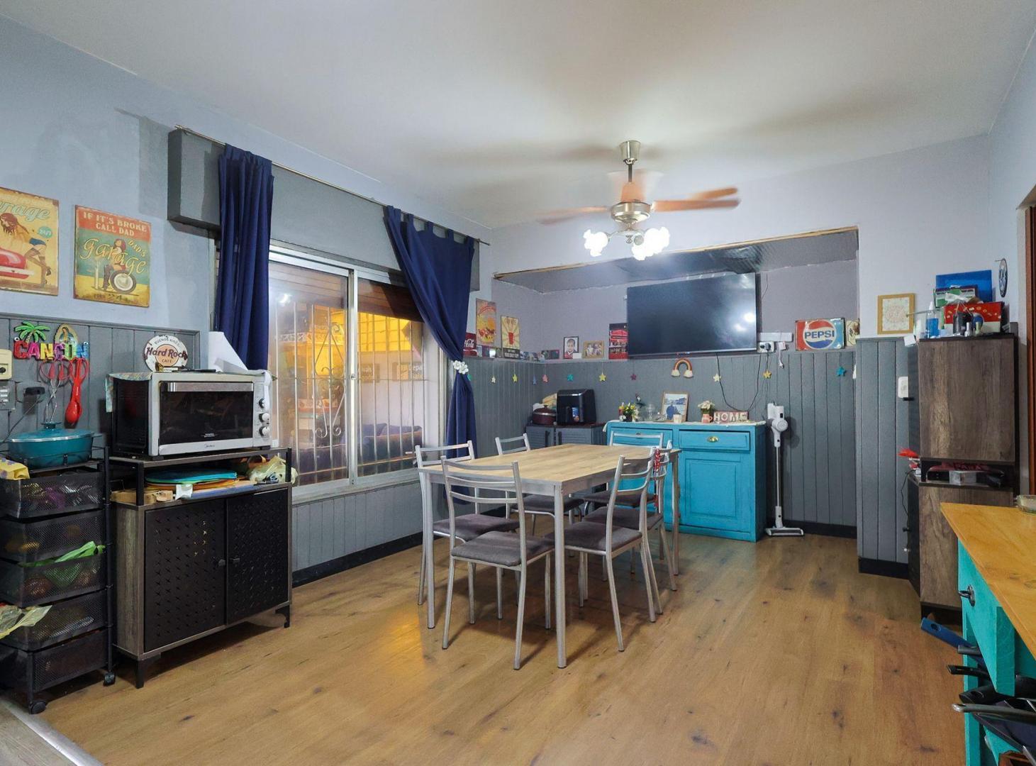 Foto de Casa 3 Ambientes en Venta Adrogué Jardin y Garaje, imagen 2
