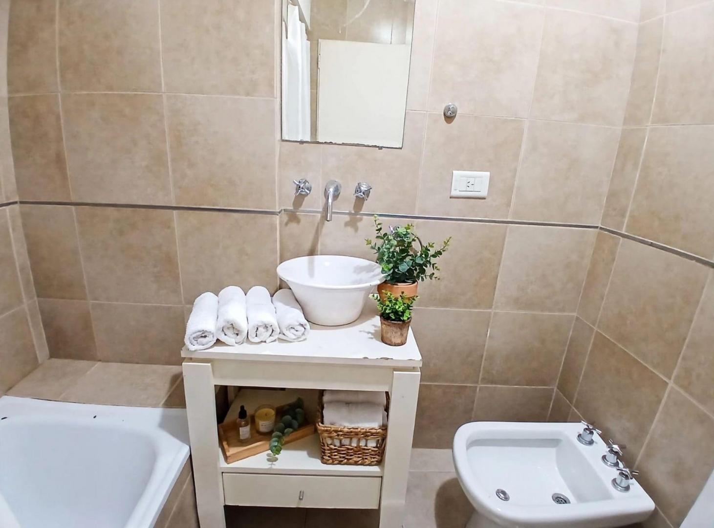 Foto de ALQUILER DEPARTAMENTO MONOAMBIENTE AGRONOMIA, imagen 1