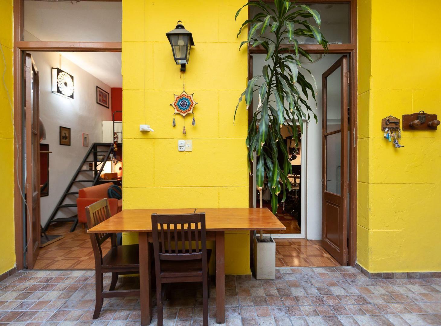 Foto de VENTA PH LA BOCA 3 AMBIENTES SALA ACUSTICA PERMUTA, imagen 1