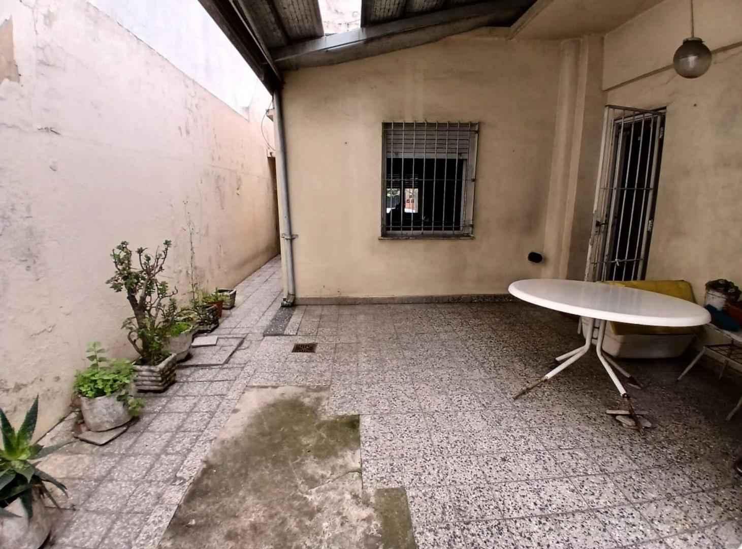 Foto de CASA 2 AMBIENTES VENTA VILLA LUGANO DE 320M2, imagen 5