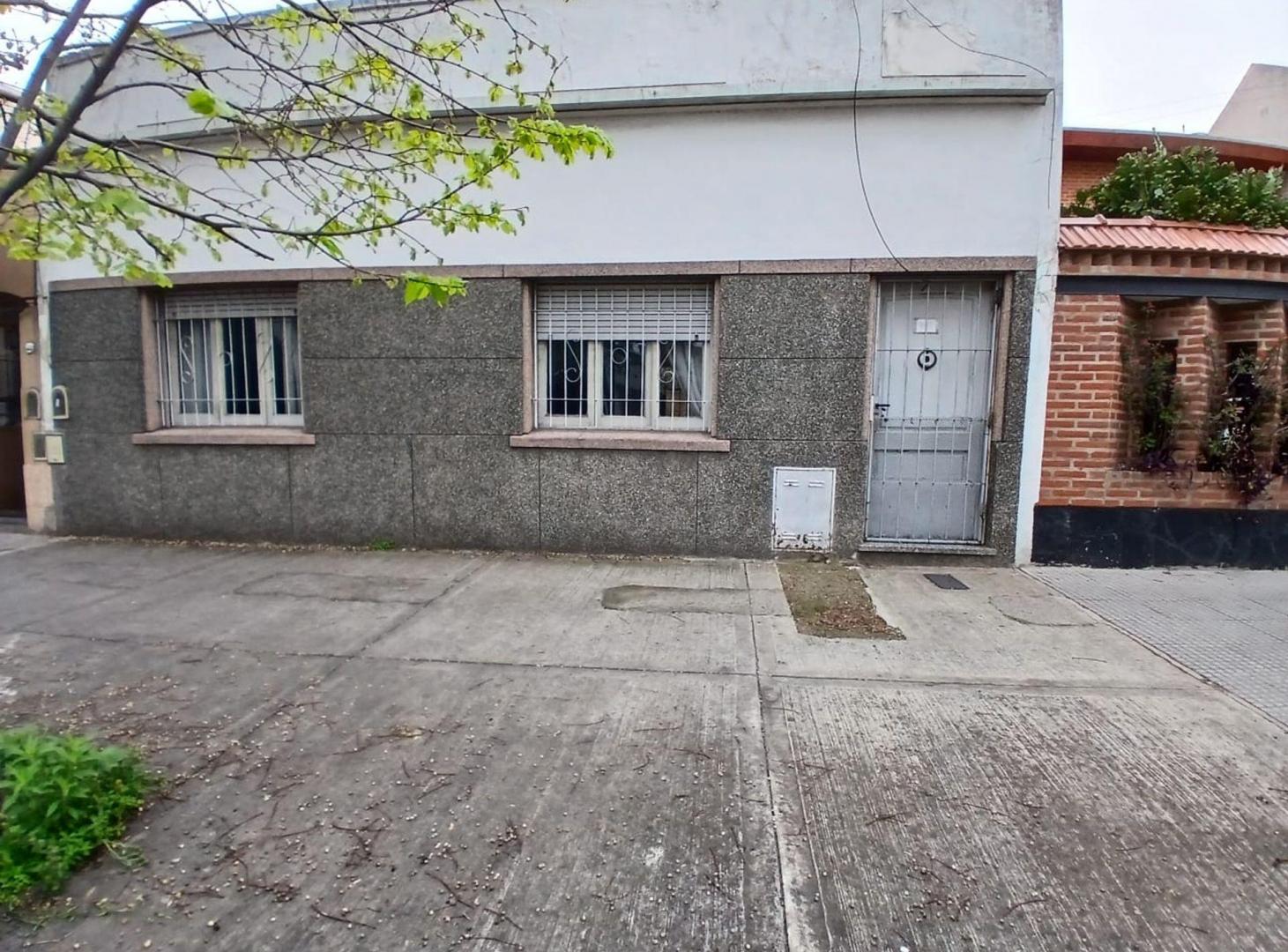 Foto de CASA 2 AMBIENTES VENTA VILLA LUGANO DE 320M2, imagen 1