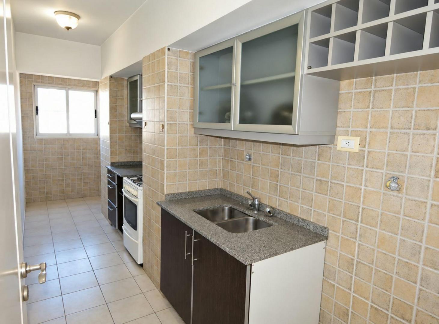 Foto de DEPARTAMENTO 2 AMBIENTES VENTA BALVANERA QUINCHO SUM PARRILLA, imagen 4