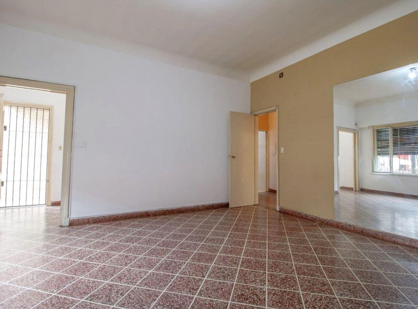 Foto de casa venta v. martelli 3 ambientes cochera terraza, imagen 2