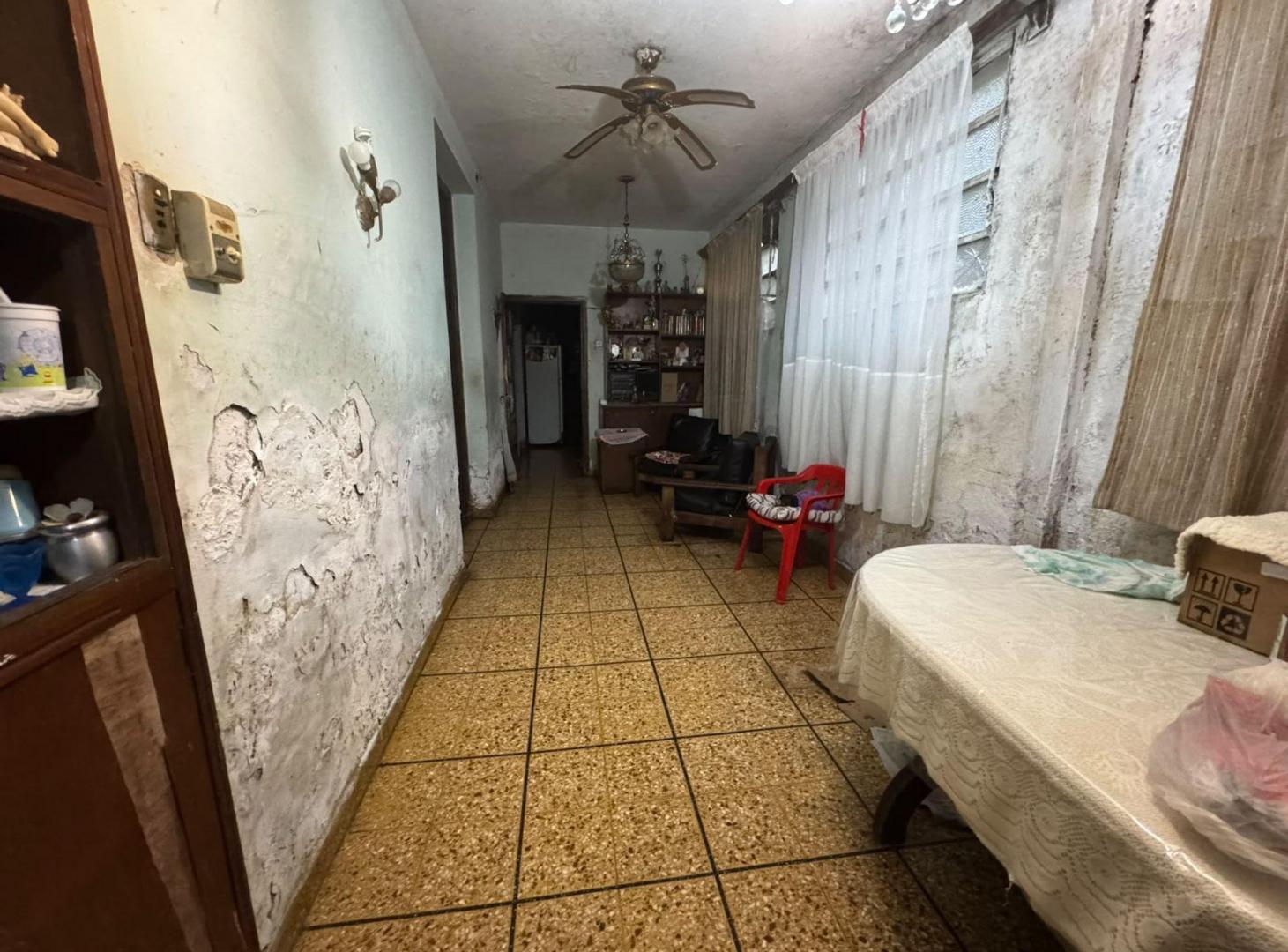 Foto de VENTA PH 5 AMBIENTES BALVANERA A REFACCIONAR, imagen 2