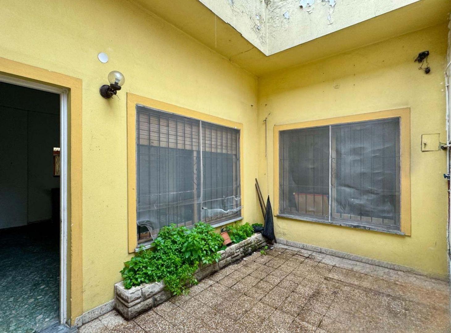 Foto de VENTA PH 4 AMBIENTES MATADEROS TERRAZA SIN EXPENSA, imagen 3