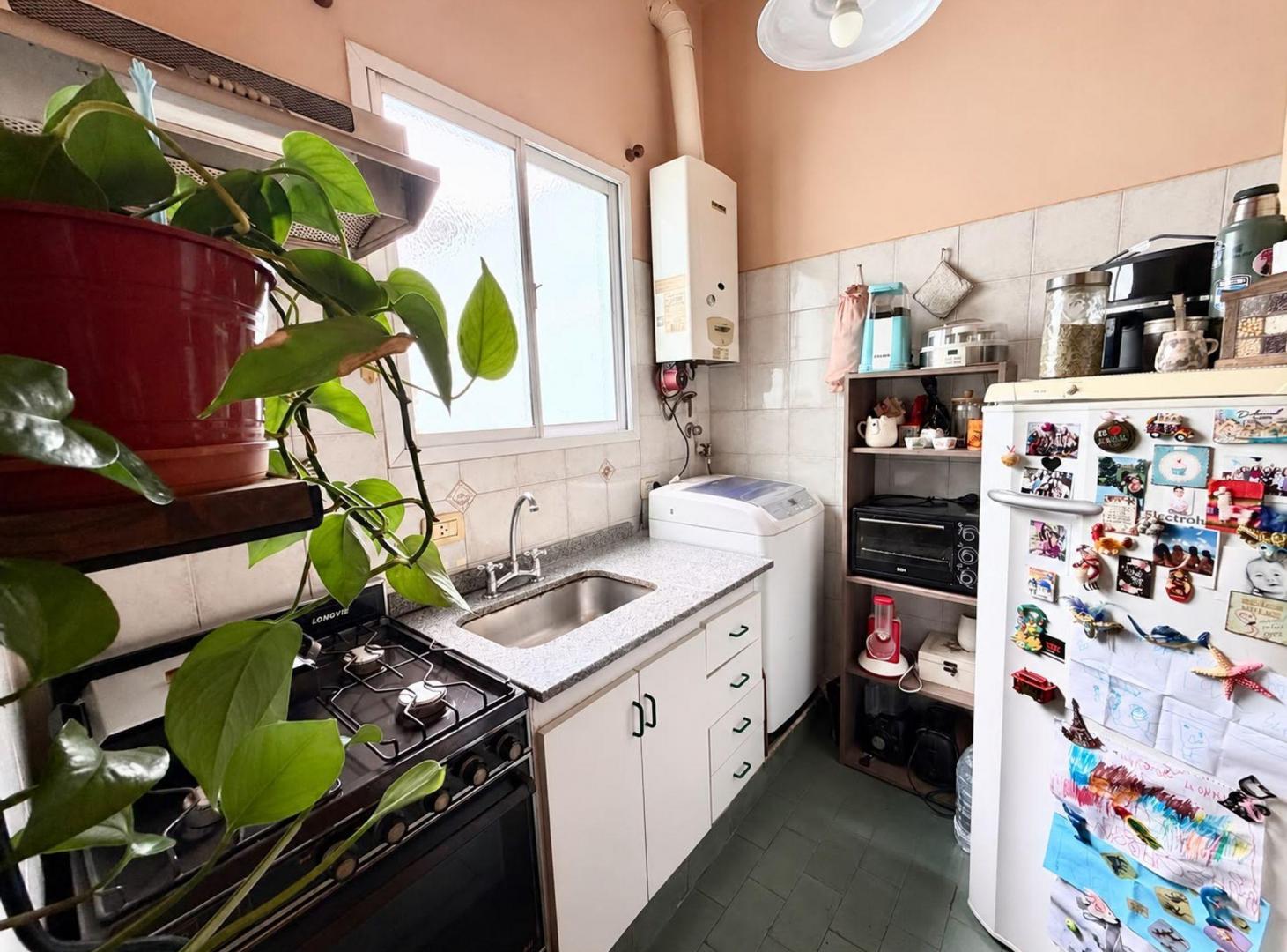 Foto de VENTA PH DOS AMBIENTES EN CABALLITO SIN EXPENSAS, imagen 4