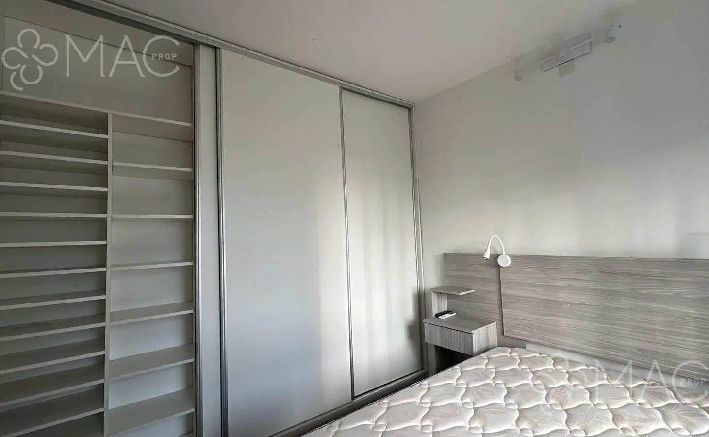 Departamento  con jardín semiprivado  Palermo Chico  Apto Profesional (502260102) 8