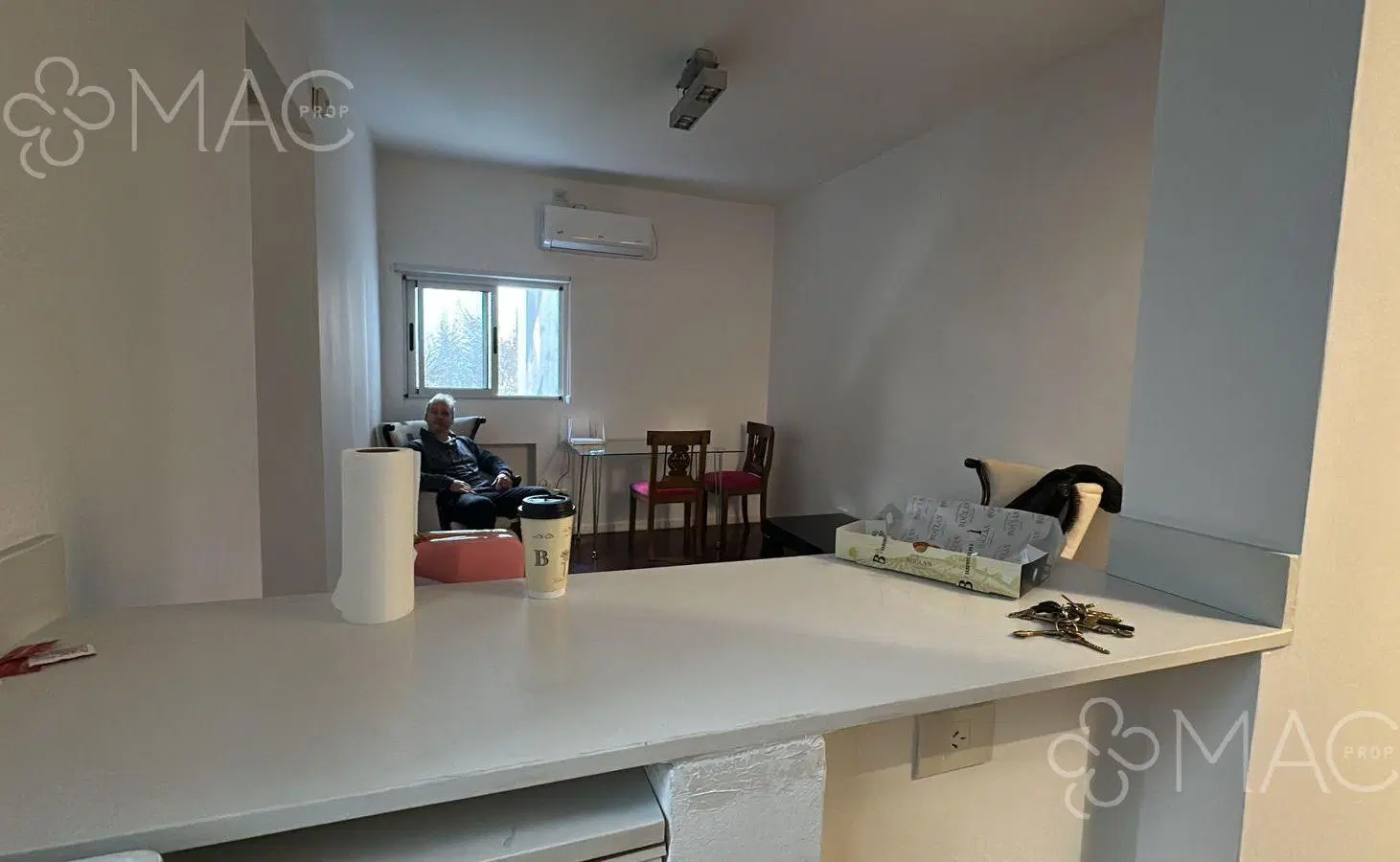 Departamento  con jardín semiprivado  Palermo Chico  Apto Profesional (502260102) 4