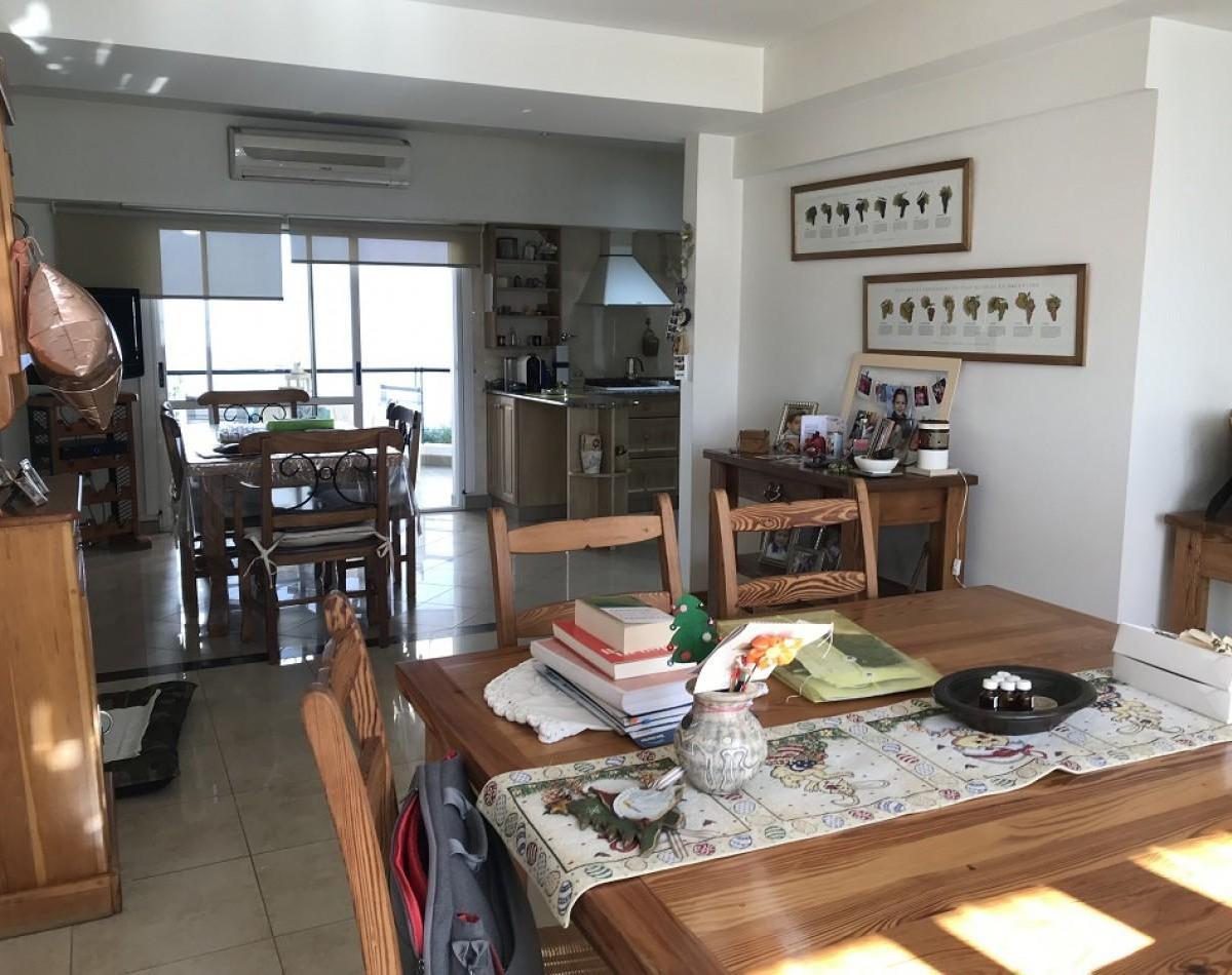 Duplex 5 Ambientes - Centro San Martin 2