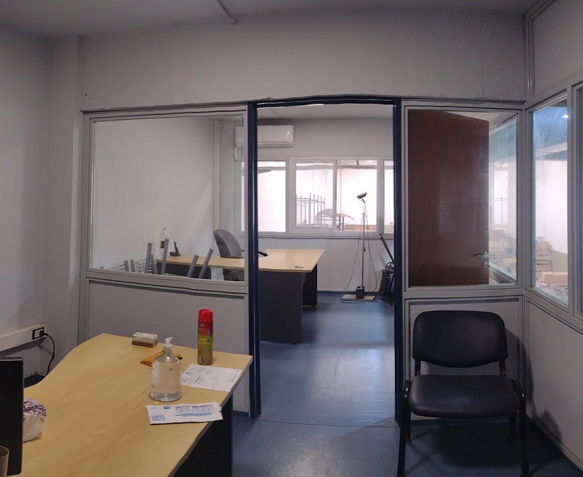 Deposito y Departamento 4 Ambientes Venta en Block 3