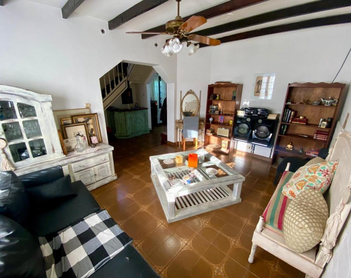 Chalet 4 Amb. con Pileta y Cochera - San Andres 5