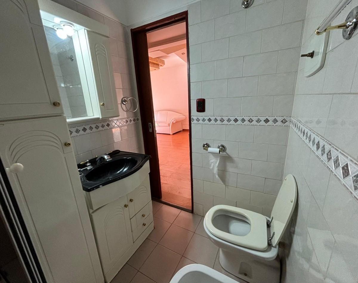 Depto 2 Ambientes con Patio Pb. - Centro San Martin 2