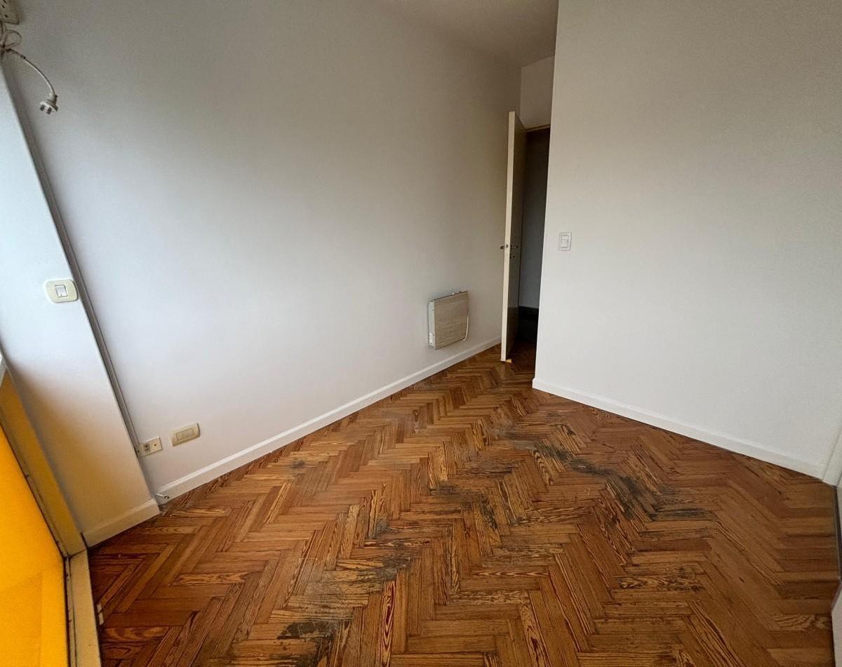 Hermoso Departamento de 3 Ambientes en Venta - San Martin 2