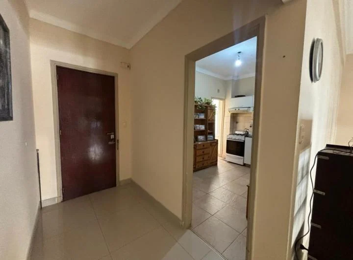 Excelente departamento semipiso de 3 ambientes - San Martin centro 3