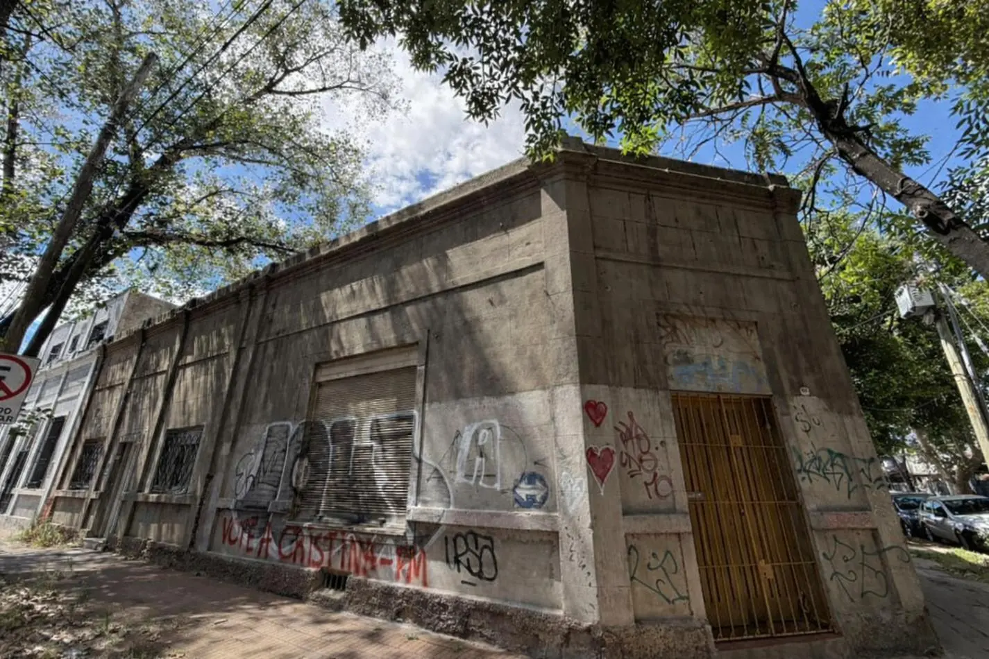 Casa a reciclar de 4 ambientes - San Martin 1