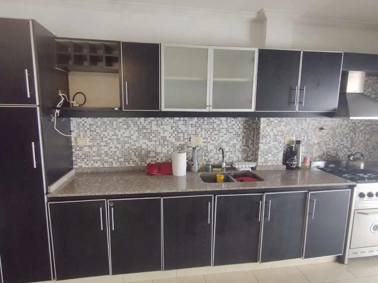 Excelente departamento de 4 ambientes tipo duplex con cochera y baulera en venta - San Martin centro 5