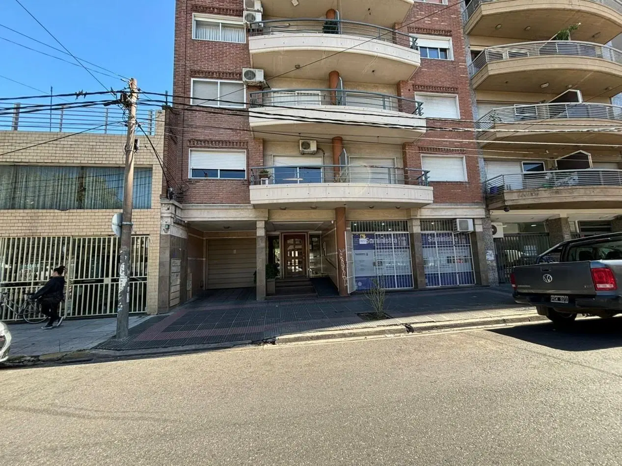 Hermoso departamento de 3 ambientes en alquiler - San Martin 2