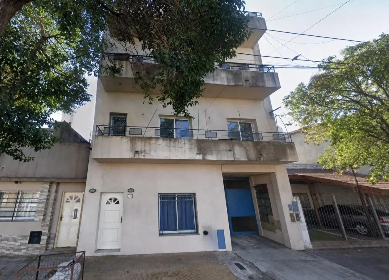Departamento dos ambientes con espacio guardacoche - San Martin 8