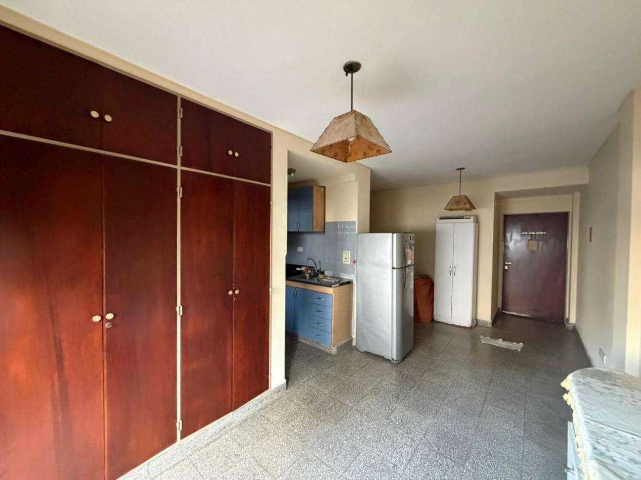 Foto de Departamento monoambiente en alquiler - San Martin centro, imagen 2