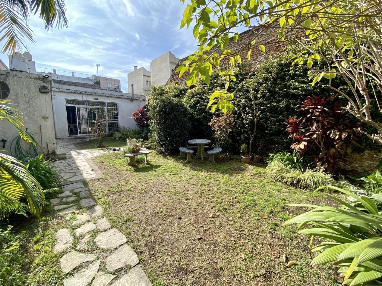 Foto de OPORTUNIDAD - PH 6 AMB. PARA RECICLAR, imagen 4