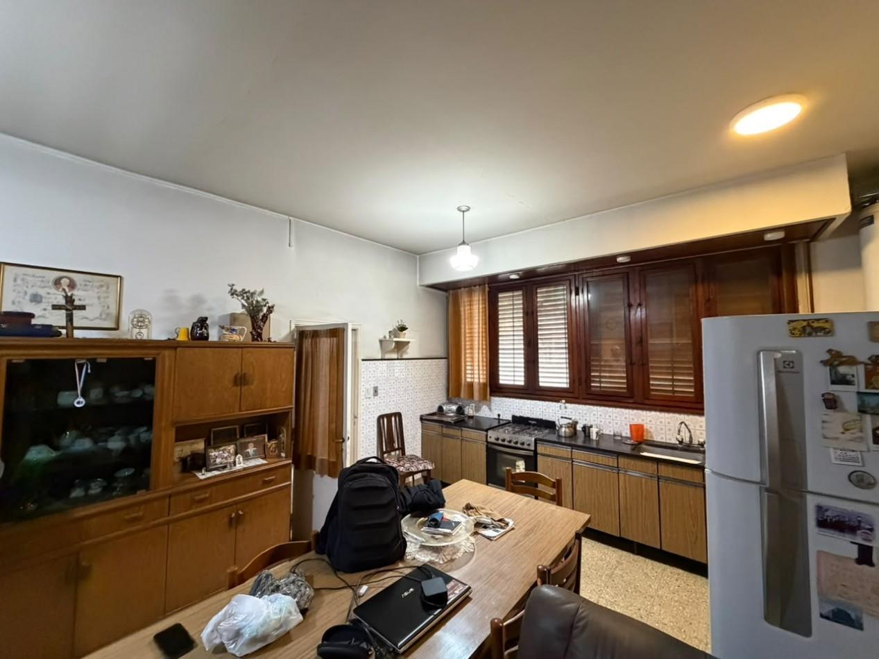 Foto de Casa de 5 ambientes en alquiler - Villa Ballester, imagen 5