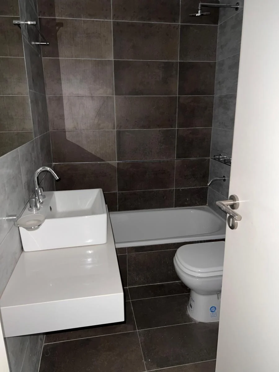 Departamento 2 Amb. a Estrenar. a Una Cuadra del Subte A. con Parrilla. 2