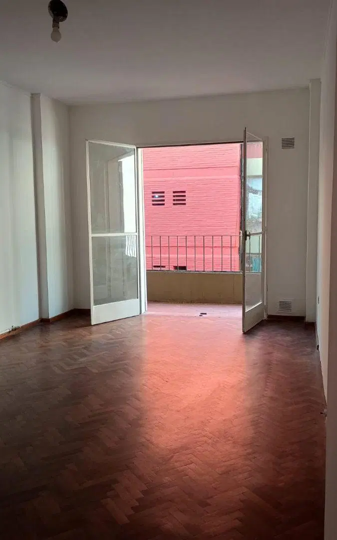 Departamento 3 dormitorios - Sarmiento 450 08-02 1