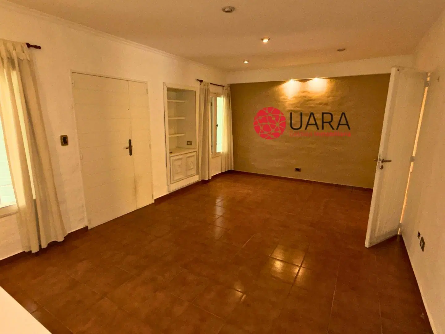 CASA EN VENTA Bº URCA CON POSESIÓN INMEDIATA 3