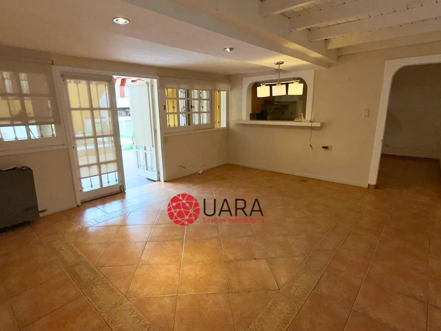 CASA EN VENTA Bº URCA CON POSESIÓN INMEDIATA 2