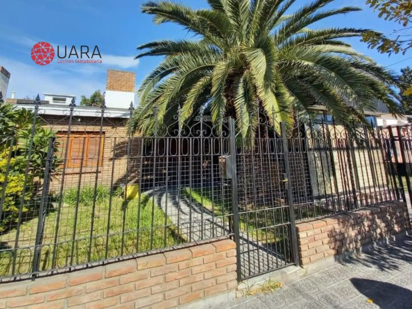 CASA EN VENTA Bº MARQUEZ DE SOBREMONTE CON QUINCHO Y PILETA 5