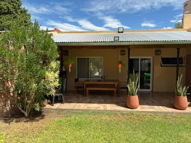 CHATEL EN VENTA CASTELAR NORTE 1
