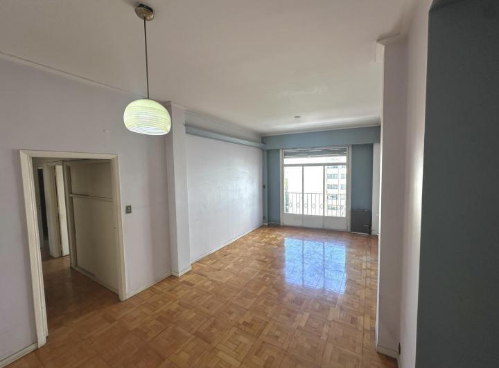 AMPLIO CON 3 HABITACIONES, BALCON Y EN UBICACIÓN ESTRATÉGICA 4
