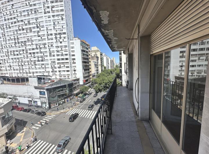 AMPLIO CON 3 HABITACIONES, BALCON Y EN UBICACIÓN ESTRATÉGICA 5