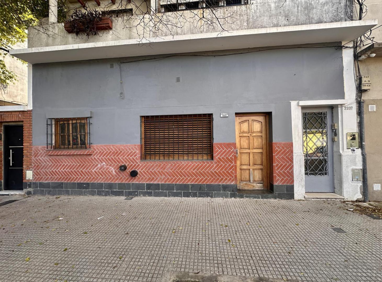 PH multifamiliar (para 3 familias) o ideal para quien busque tener espacio para oficina