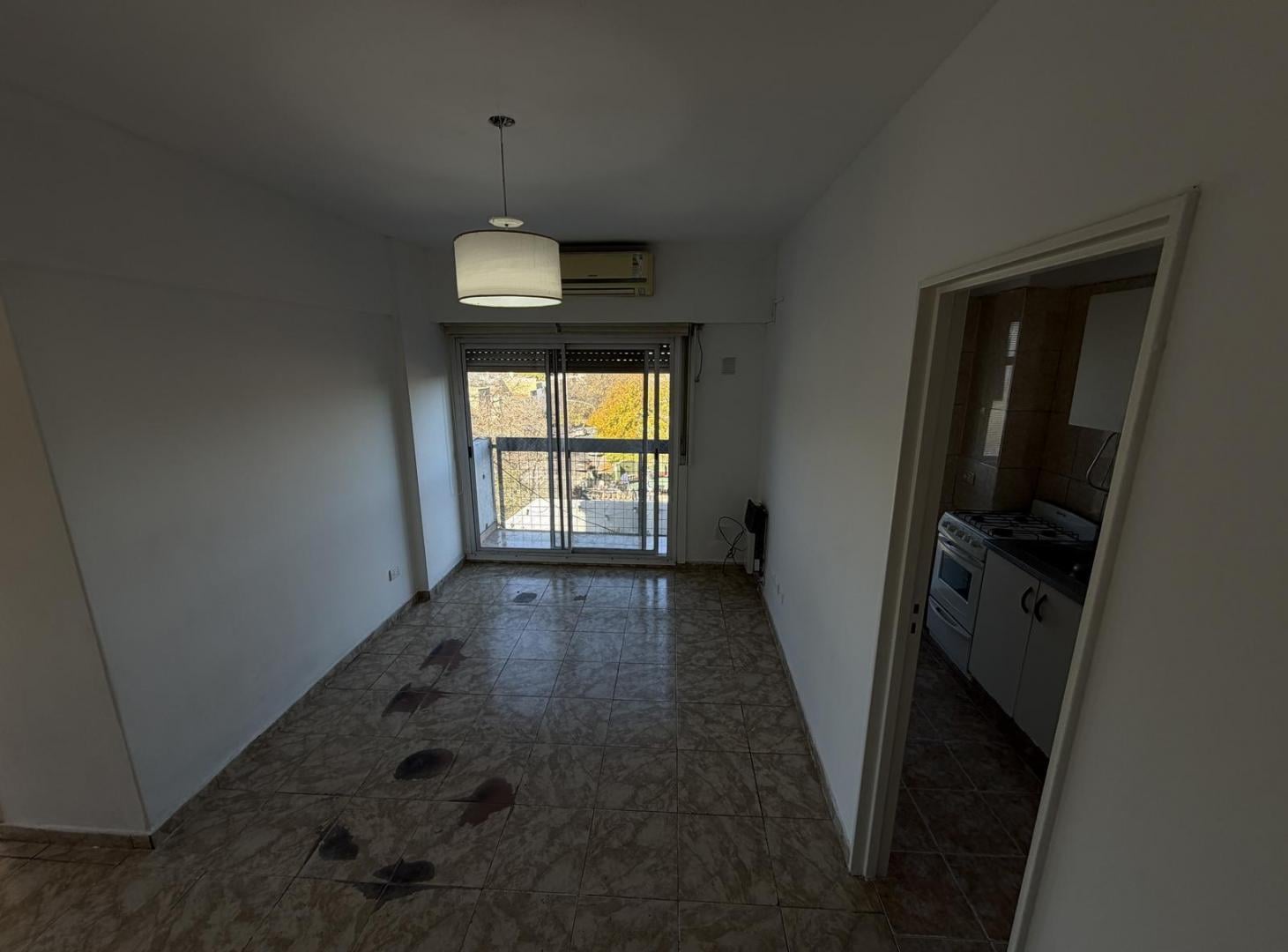 3 AMBIENTES CON DOBLE BALCÓN AL FRENTE VILLA SANTA RITA