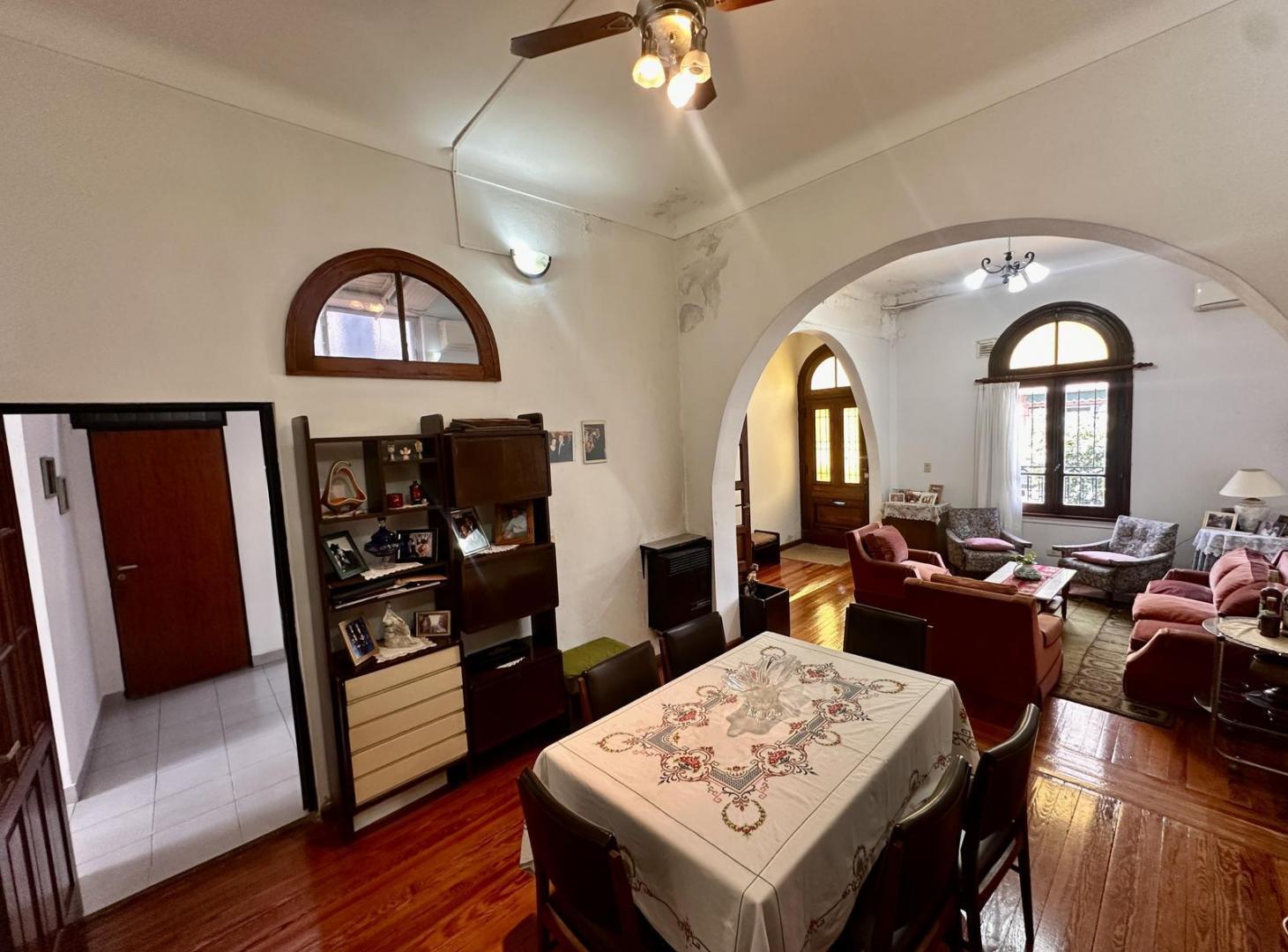 Foto de CASA | 4 Ambientes Cochera Patio | Villa Santa Rita, imagen 2
