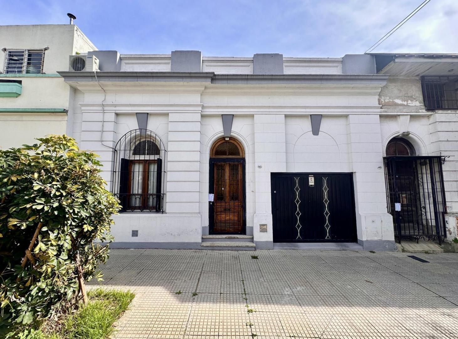 Foto de CASA | 4 Ambientes Cochera Patio | Villa Santa Rita, imagen 1