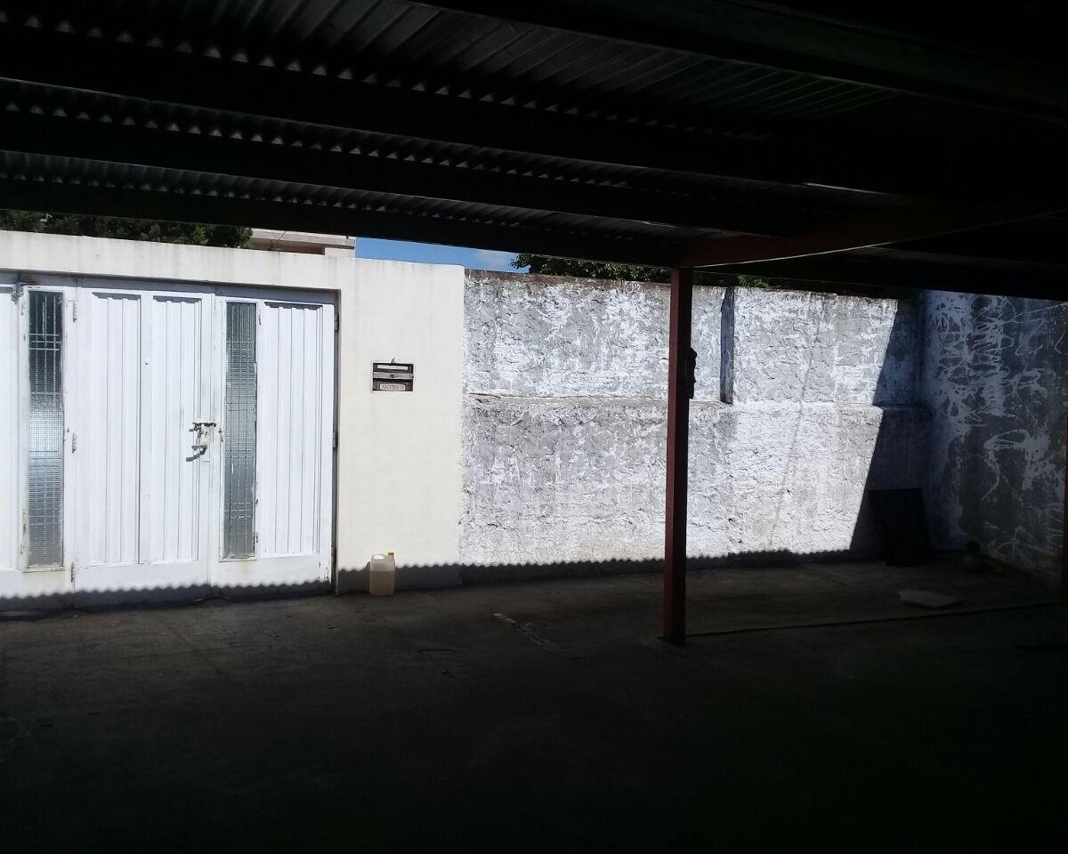 Lote de 8,66 x 46,34. Apto para construir 15 departamentos.