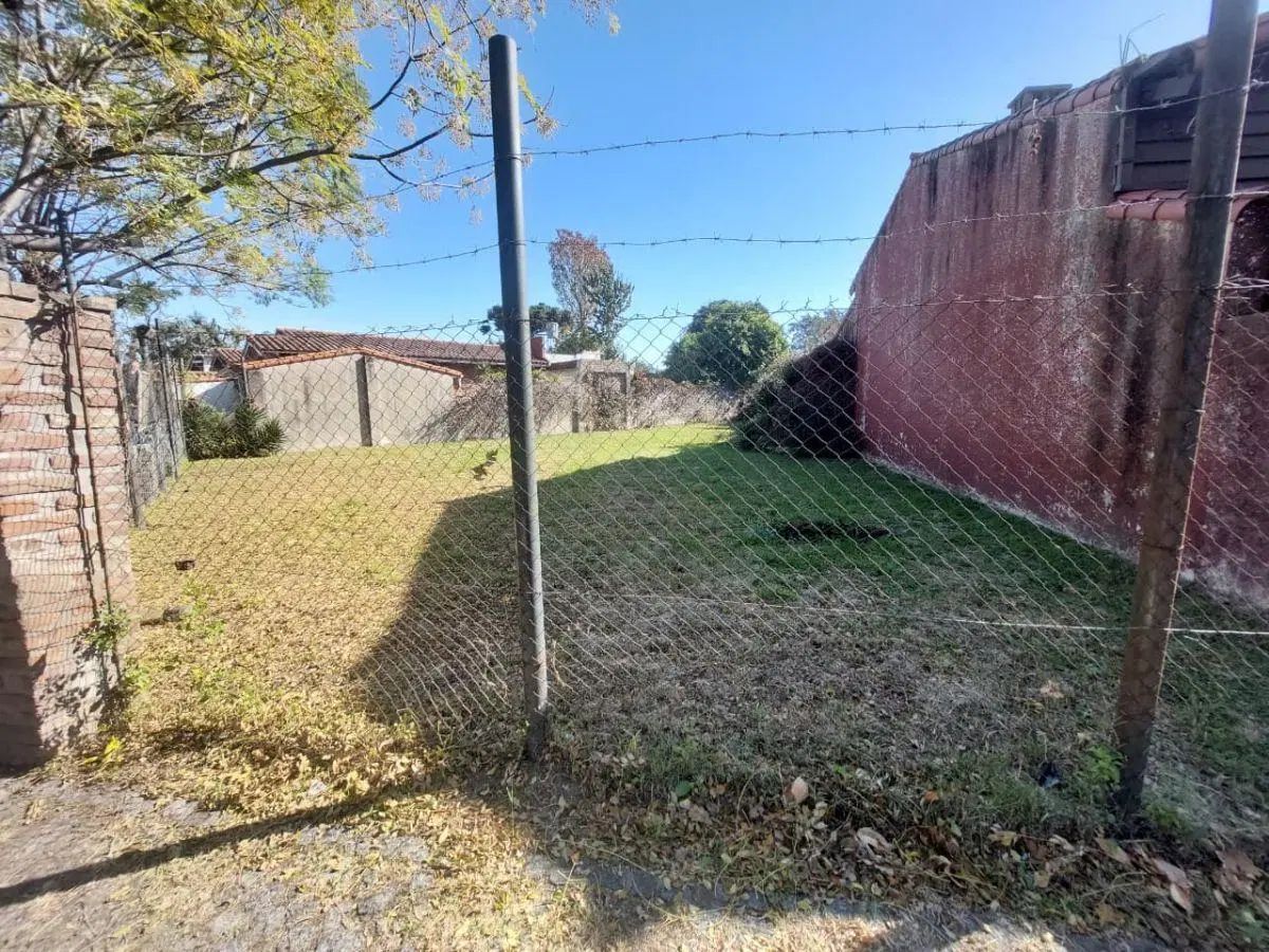 Lote Irregular De 366 M2 2
