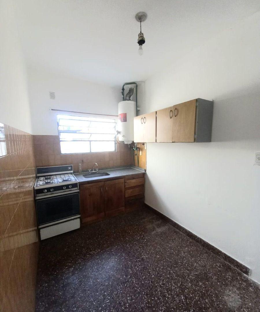 Foto de PH 3 ambientes con terraza. Planta baja al contrafrente., imagen 1