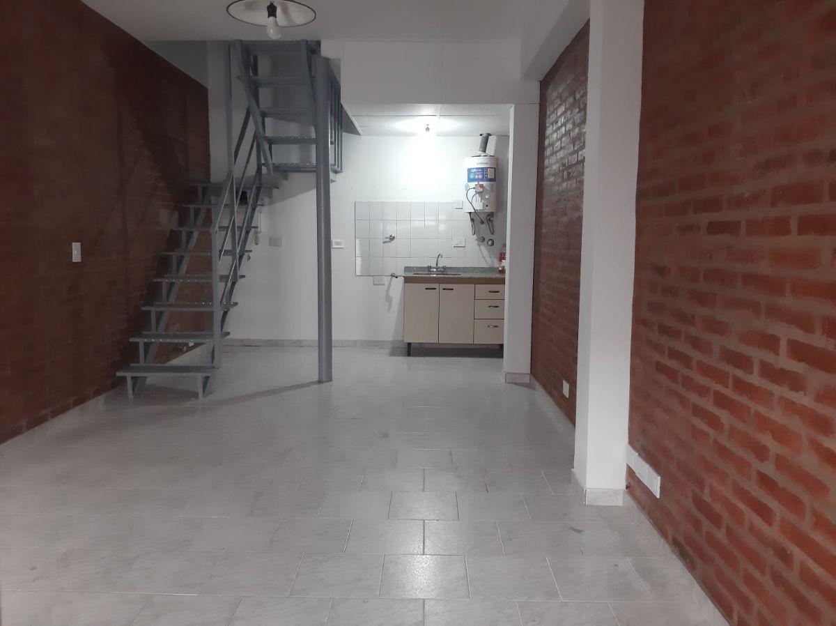 Foto de Ideal inversor. Dúplex de 2 y 1/2 ambientes. Con renta., imagen 3
