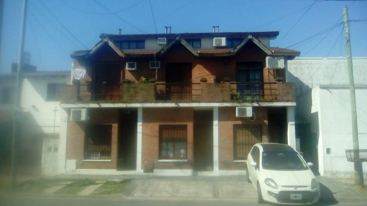 Foto de Ideal inversor. Dúplex de 2 y 1/2 ambientes. Con renta., imagen 1